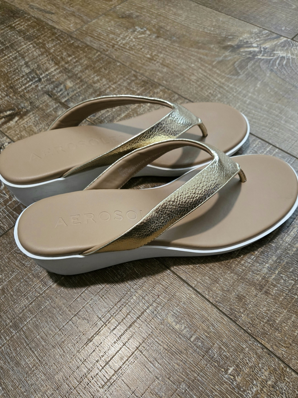 Aerosoles Izola Wedge Sandal Metallic Gold & Brown